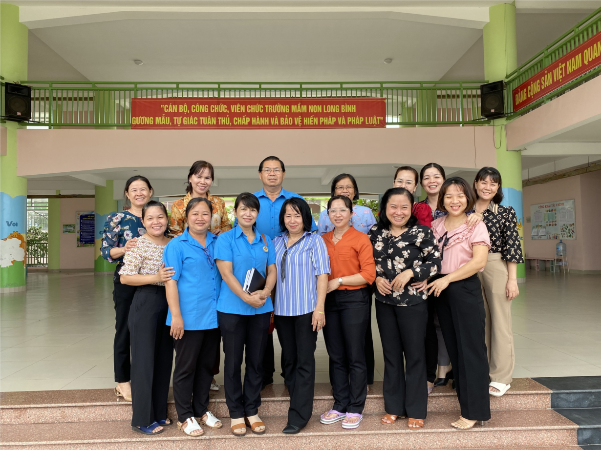 z3533283079982_2f39624cd9667ff59742ef23ad13cebc.jpg